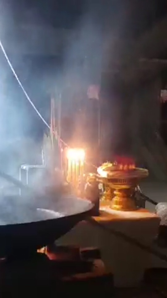 น้ำมันพรายเขมร 4 ตน หัวเชื้อ อาจารย์เขมร