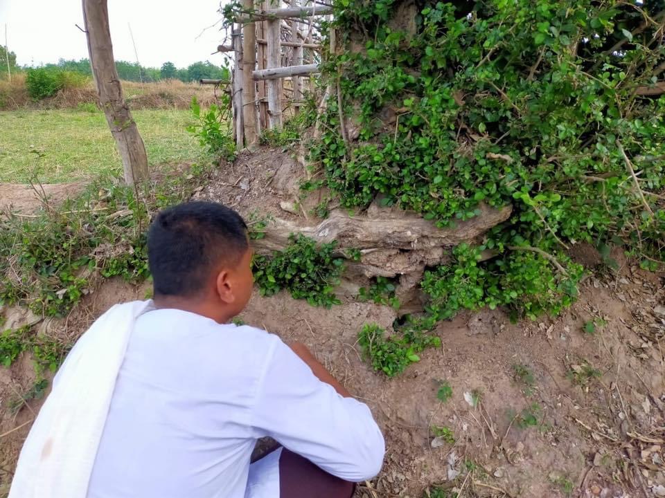 ตะกรุดตั้งตัวรุ่นสองดอกครู อาจารย์เขมร FL