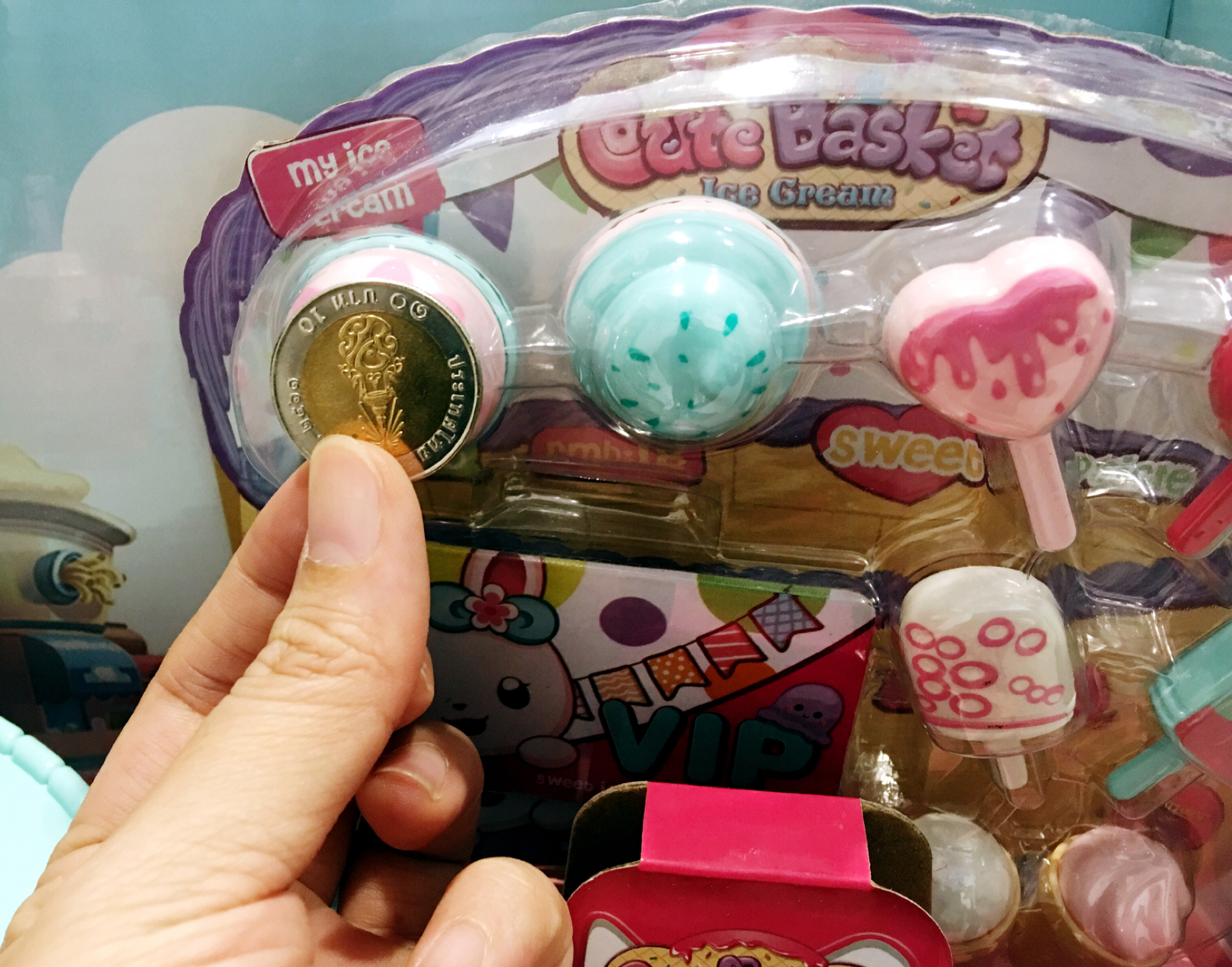 ตระกร้าไอศครีม พร้อมกระต่ายน่ารัก มีเสียงมีไฟ