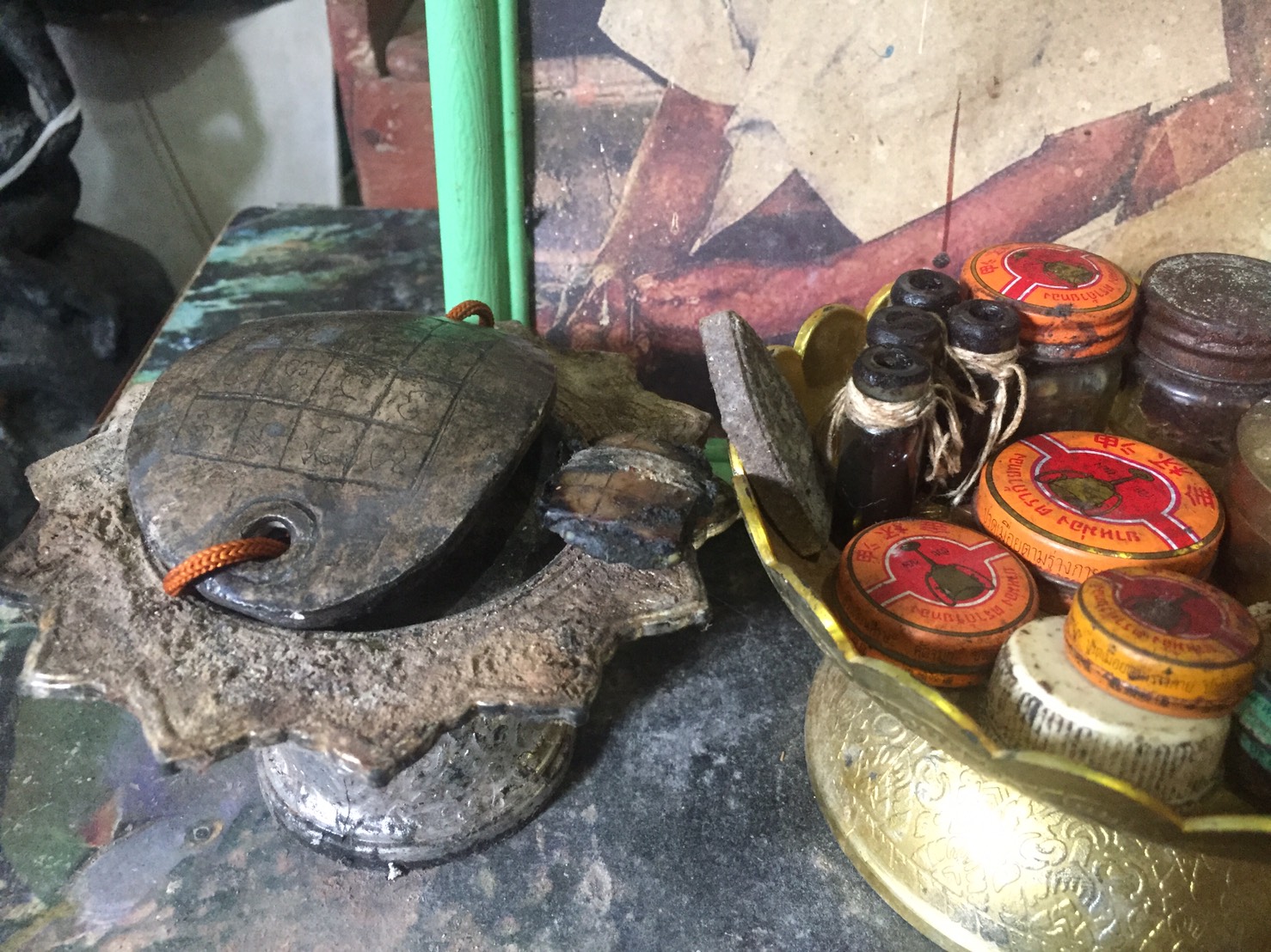 ขุนแผนพรายพิมสยบมาร รุ่นบูชาครู45 ฝังตระกรุดเงิน อาจารย์เปล่งบุญยืน