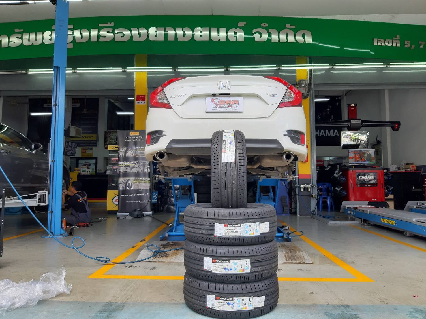 YOKOHAMA BluEarth-A AE-50 215/50R17 ยางปี19 ลดราคาพิเศษ