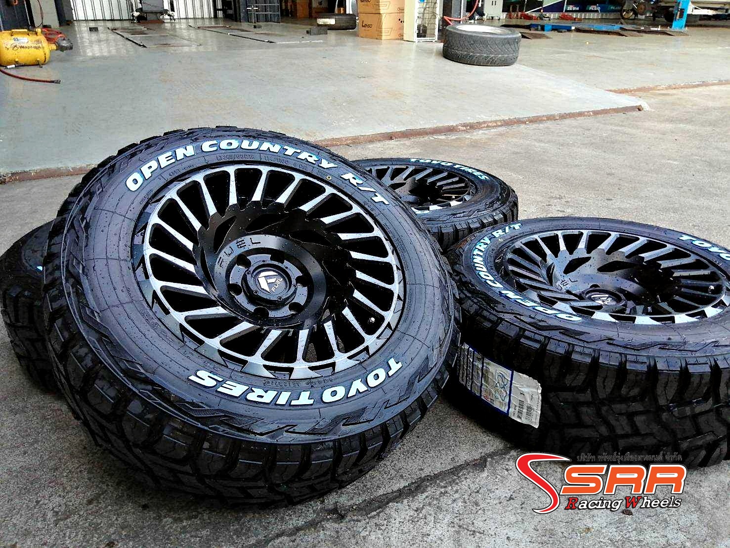 FUEL CYCLONE ขอบ18 6H139.7 ET1 BLACK/MACHINED DDT