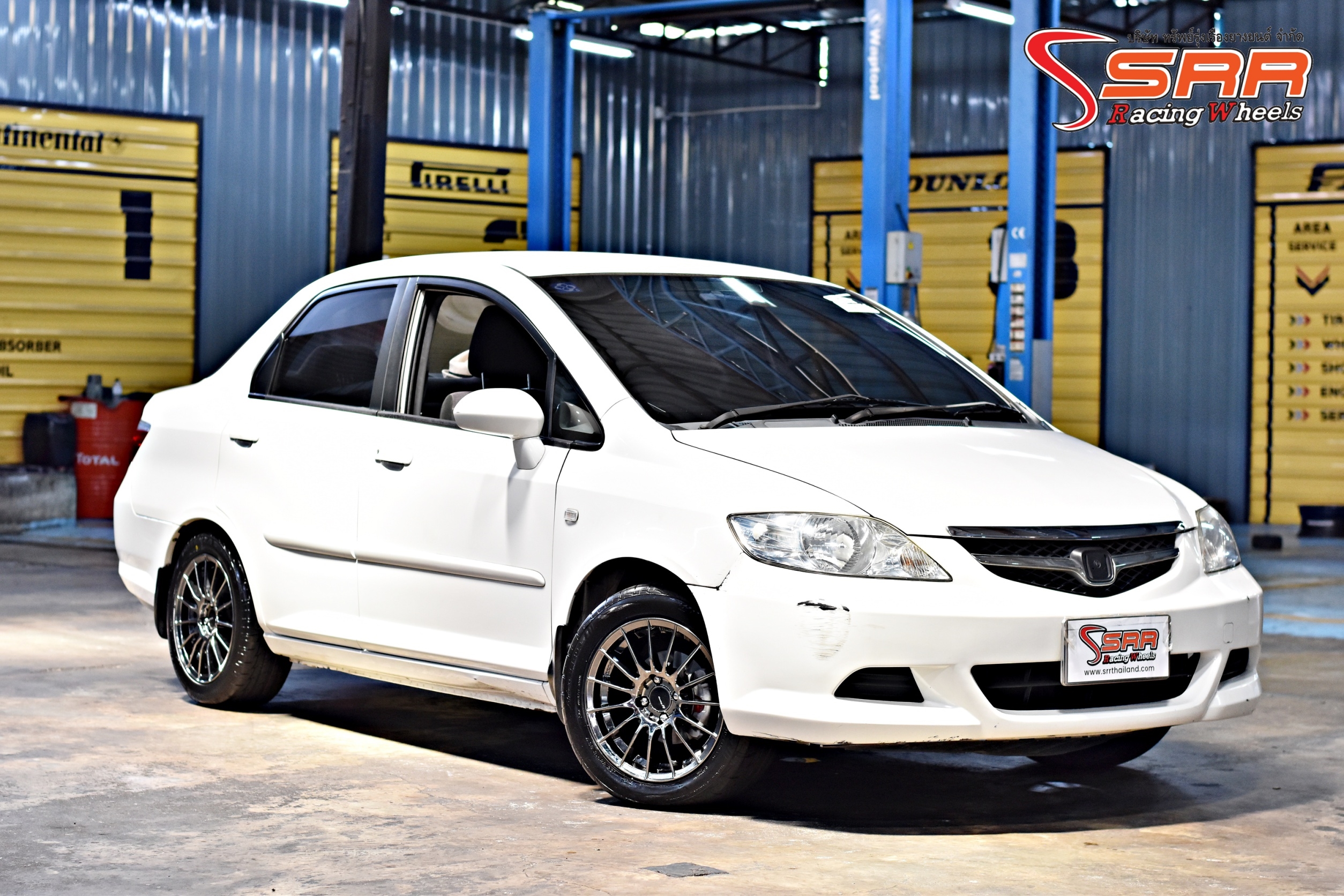 BRIDGESTONE RE003 195/55R15 ยางปี2020 ราคาพิเศษ