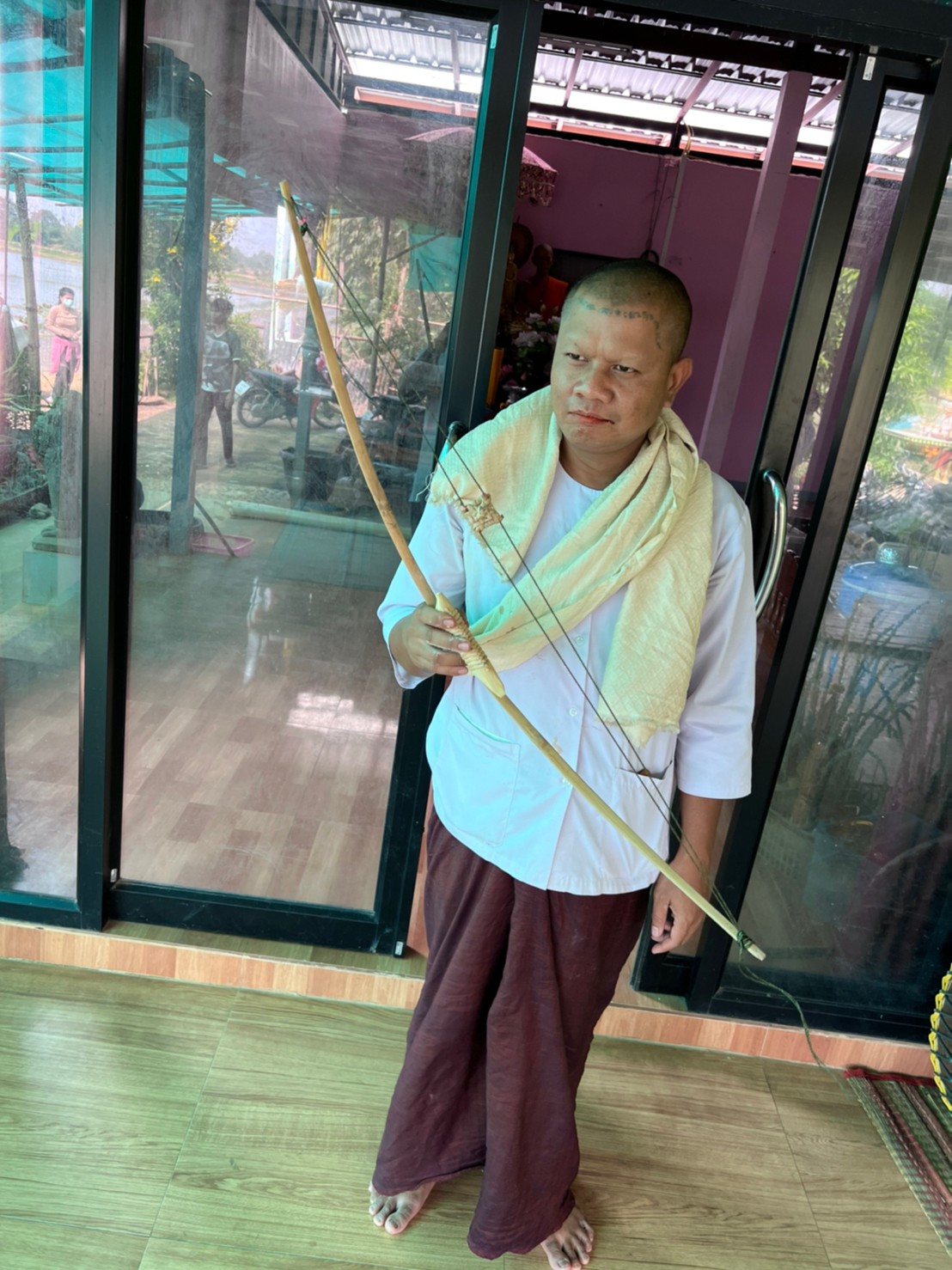 พิธีธนูปักจิต อาจารย์เขมร พนมกุเลน