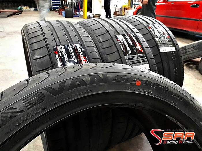 YOKOHAMA ADVAN SPORT V105 245/40ZR20