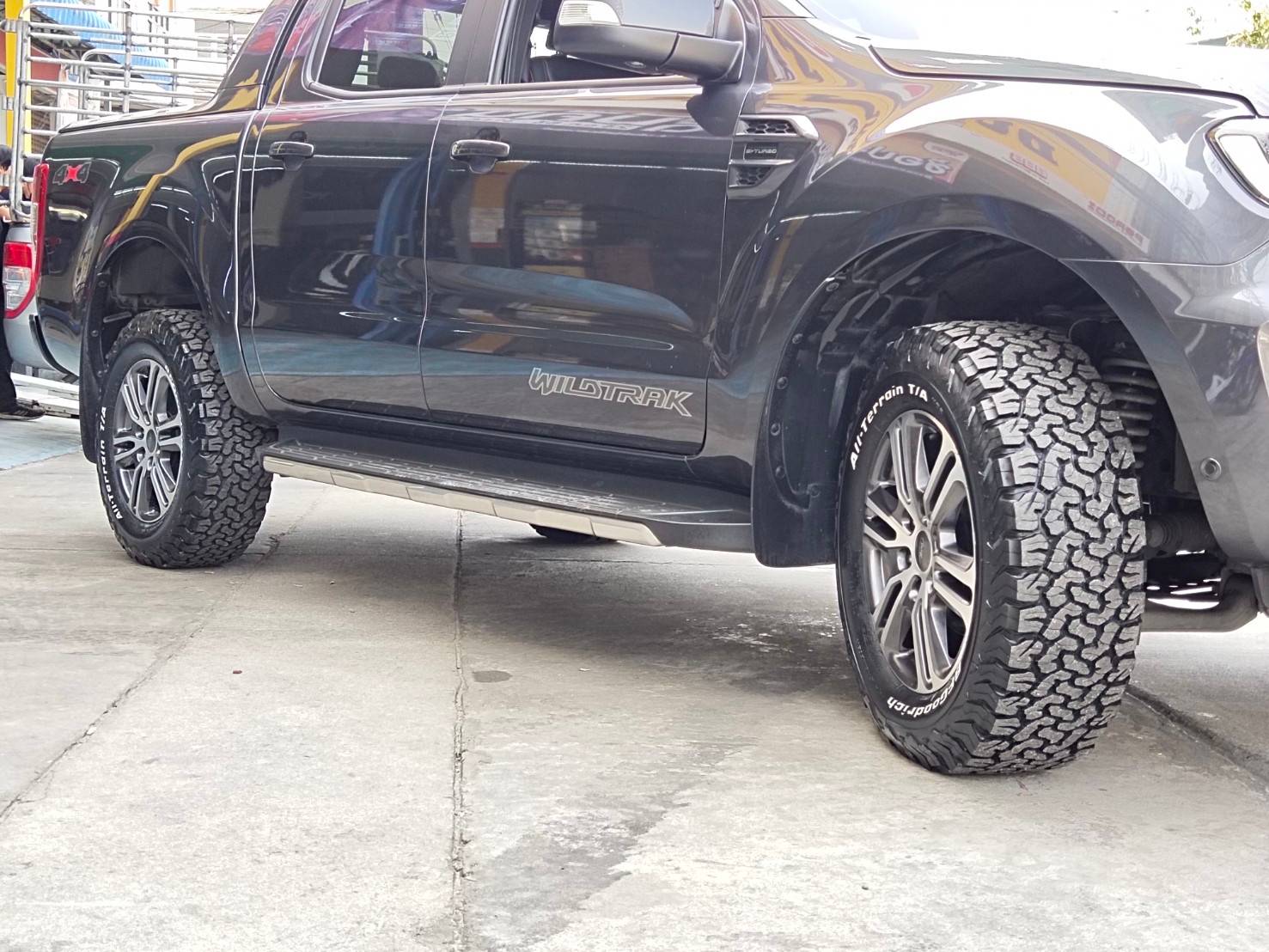 BFGoodrich All Terrain T/A KO2 265/65R18 ยางออลเทอร์เรน U.S.A. ราคาพิเศษ