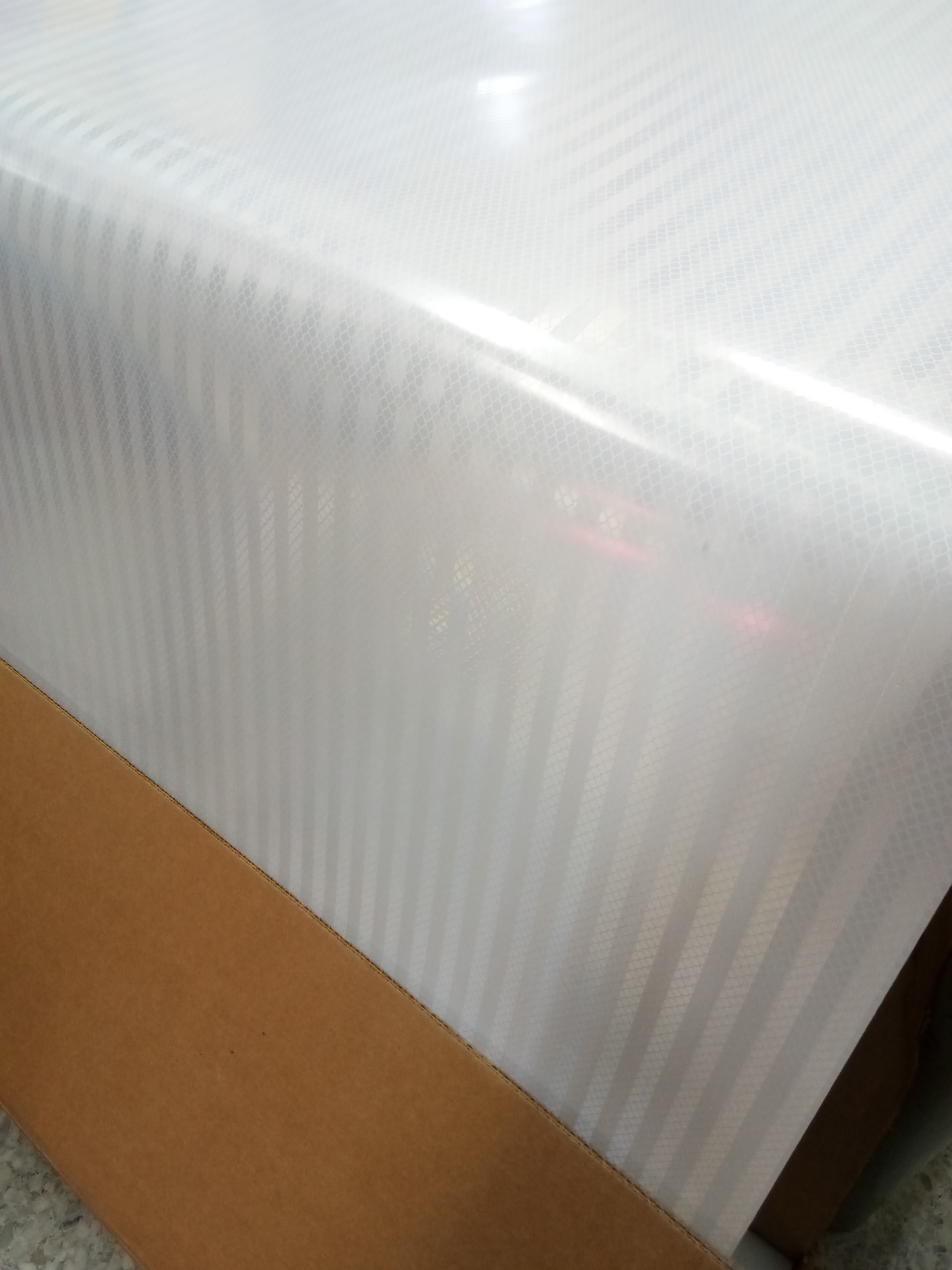 สติ๊กเกอร์สะท้อนแสง เอ็นจิเนียร์ 3M แท้ กว้าง 48 นิ้ว x 45.72 เมตร Engineering GRADE Prismatic EGP งานจราจร