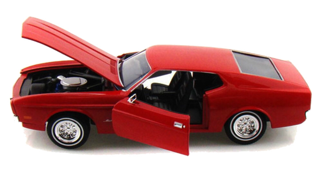 1971 Ford Mustang Sportsroof scale 1:24 โมเดลรถเหล็ก (ปลีก-ส่ง)
