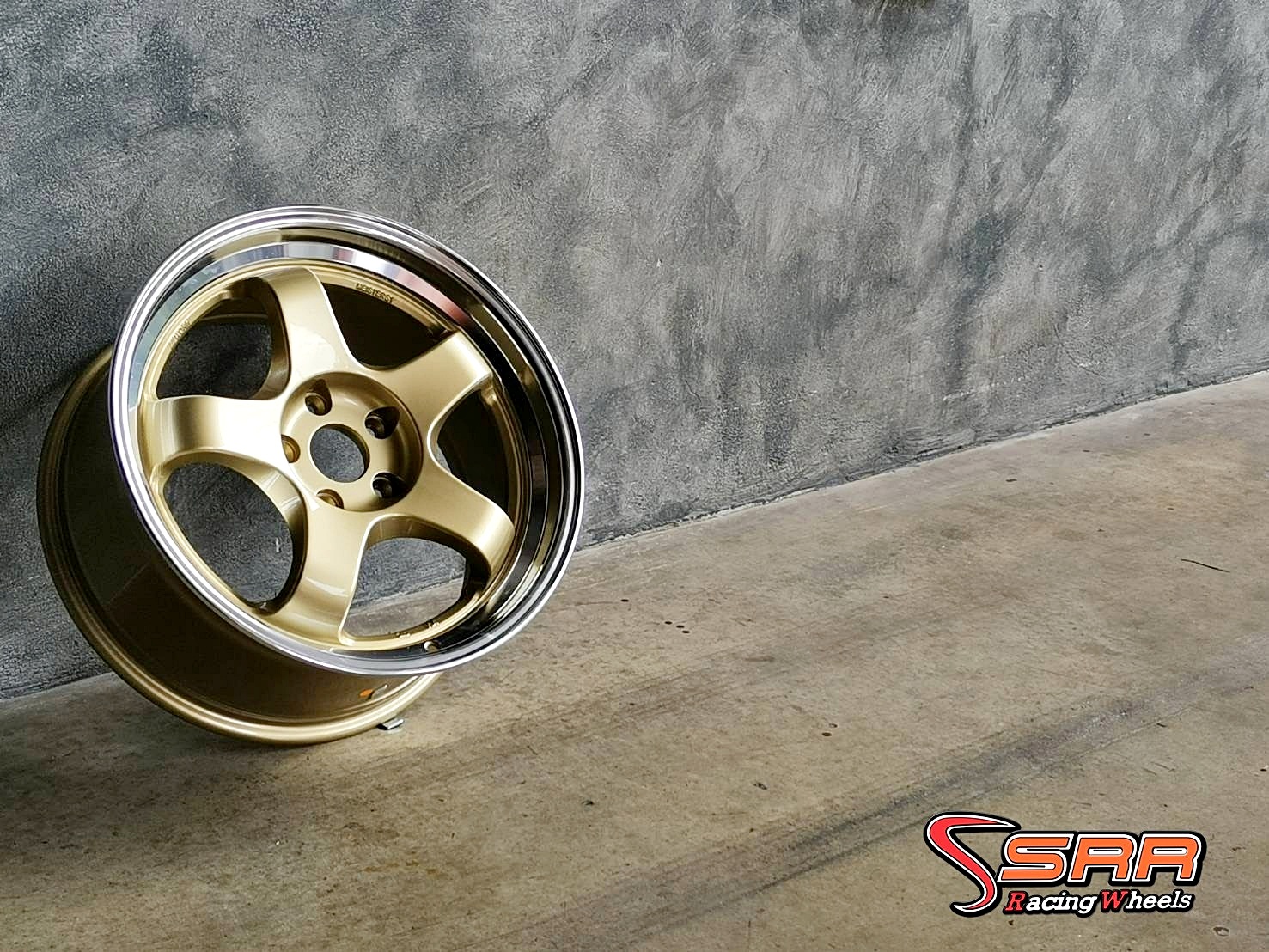 S1R TAM-3465 ขอบ18 5H114.3 ET35 XMPL/GOLD D6 ชุดละ 14,000฿