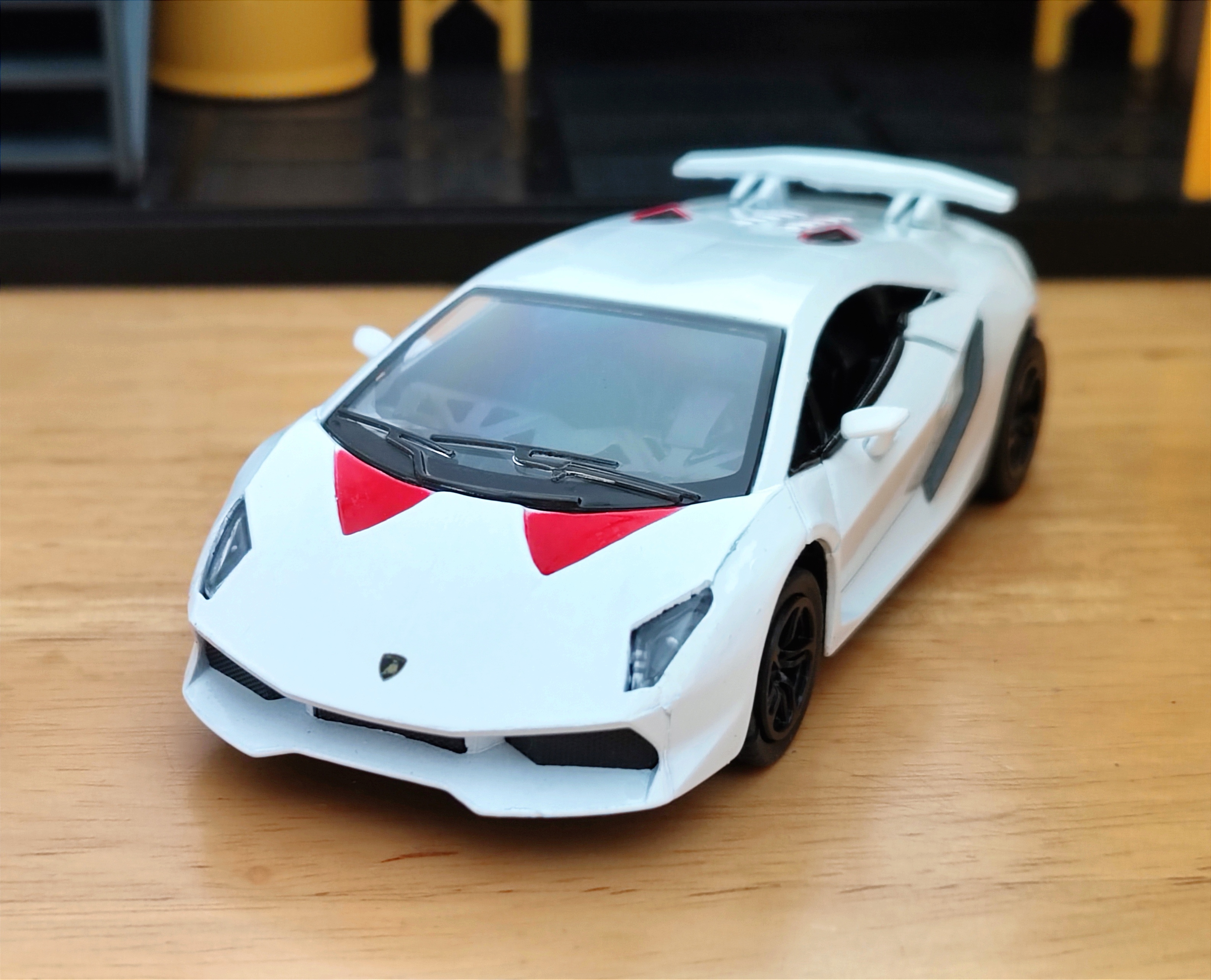 Lamborghini Sesto Elemento โมเดลรถเหล็ก (ปลีก-ส่ง)