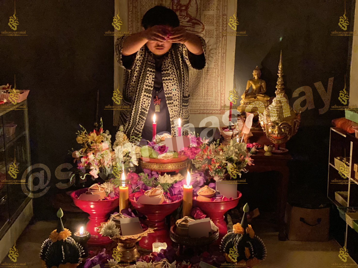 พิธีหอมดอกฮัก อาจารย์เสก สำนักสักยันต์ป๋ารมีเศรษฐีเรือนคำ