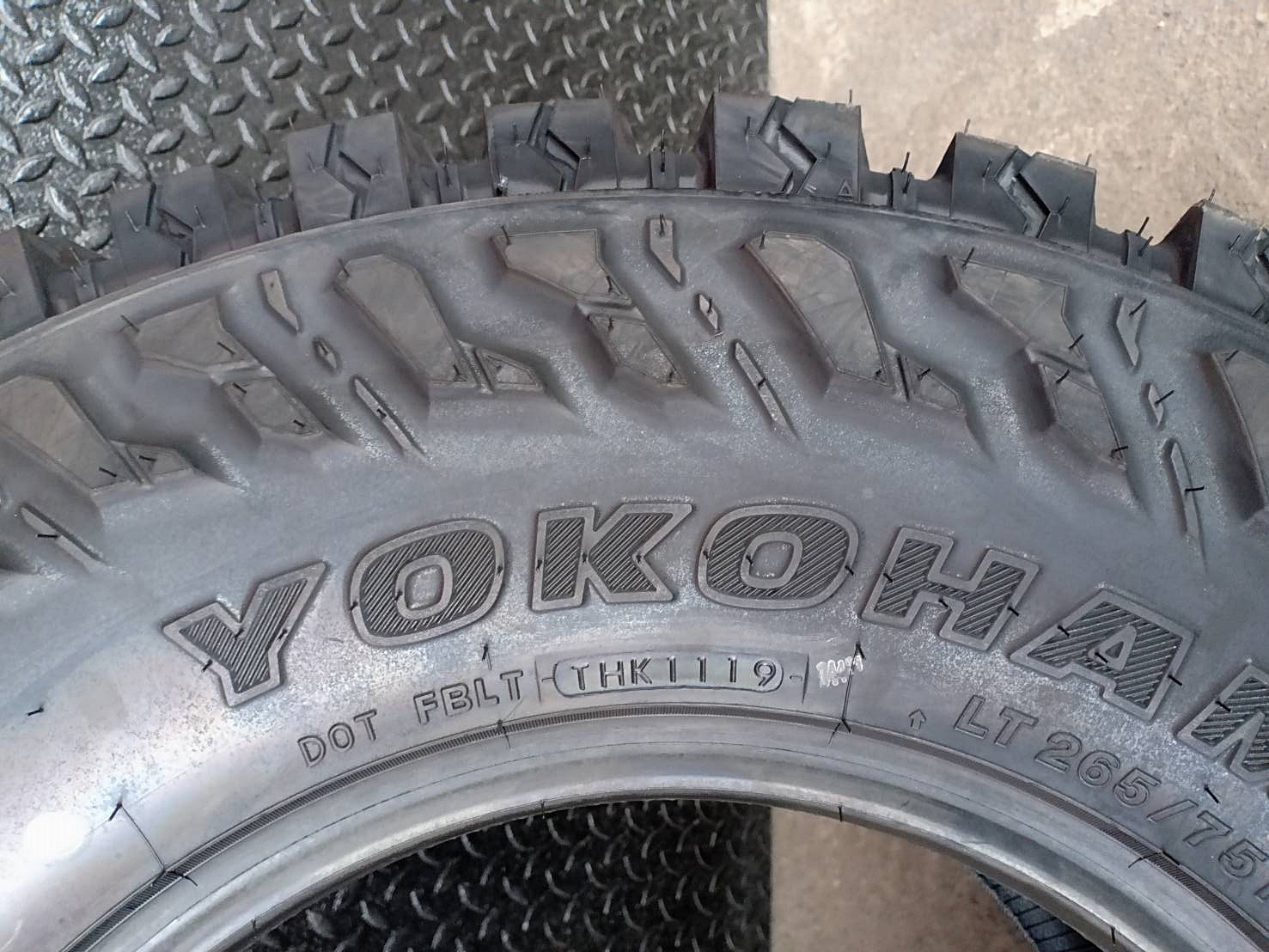 YOKOHAMA GEOLANDAR M/T G003 265/75R16 ยางญี่ปุ่น ยางมัดเทอร์เรน