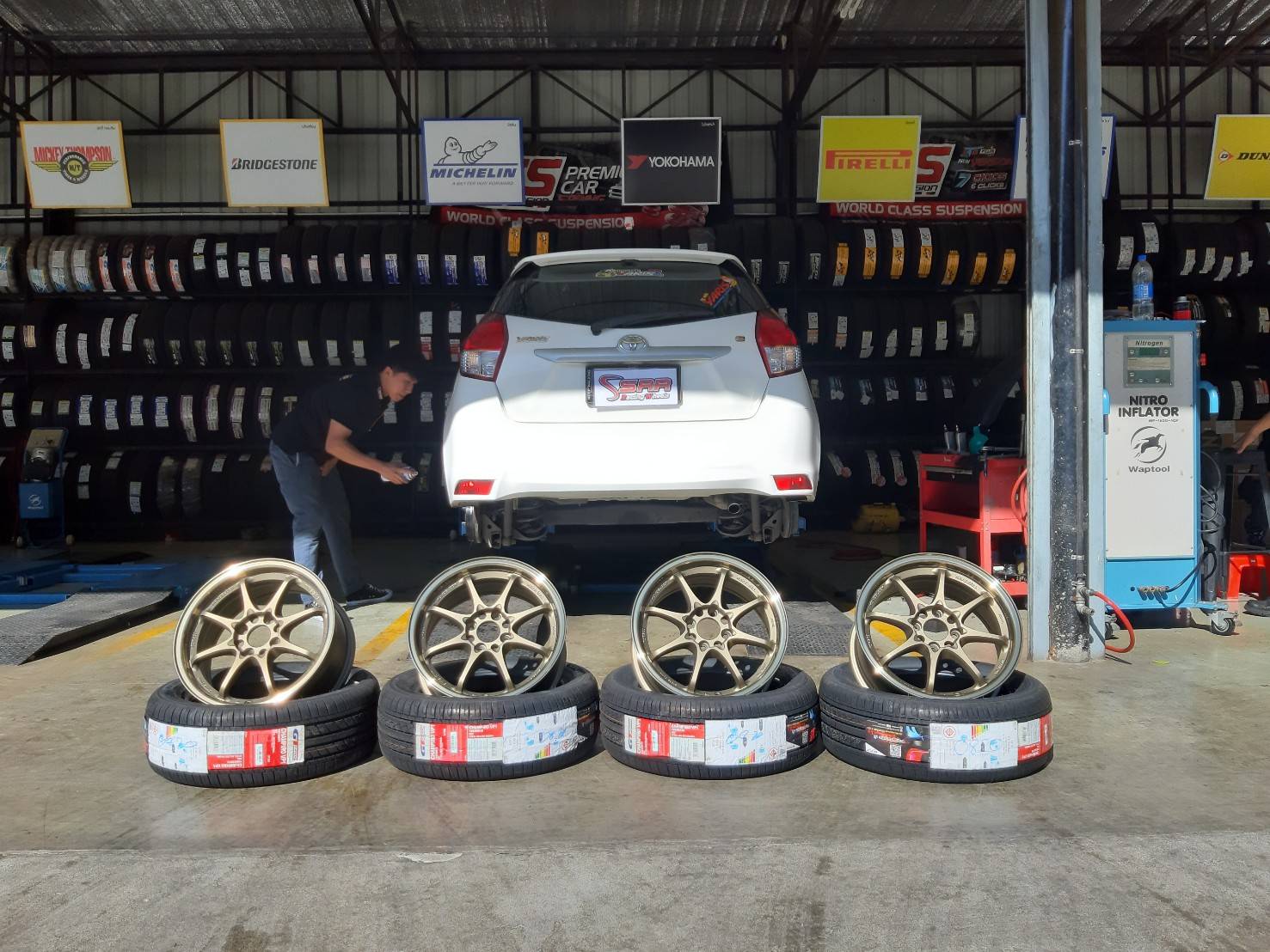 CE28 TKRC28 15x7 4x100 ET+40 LP/MG