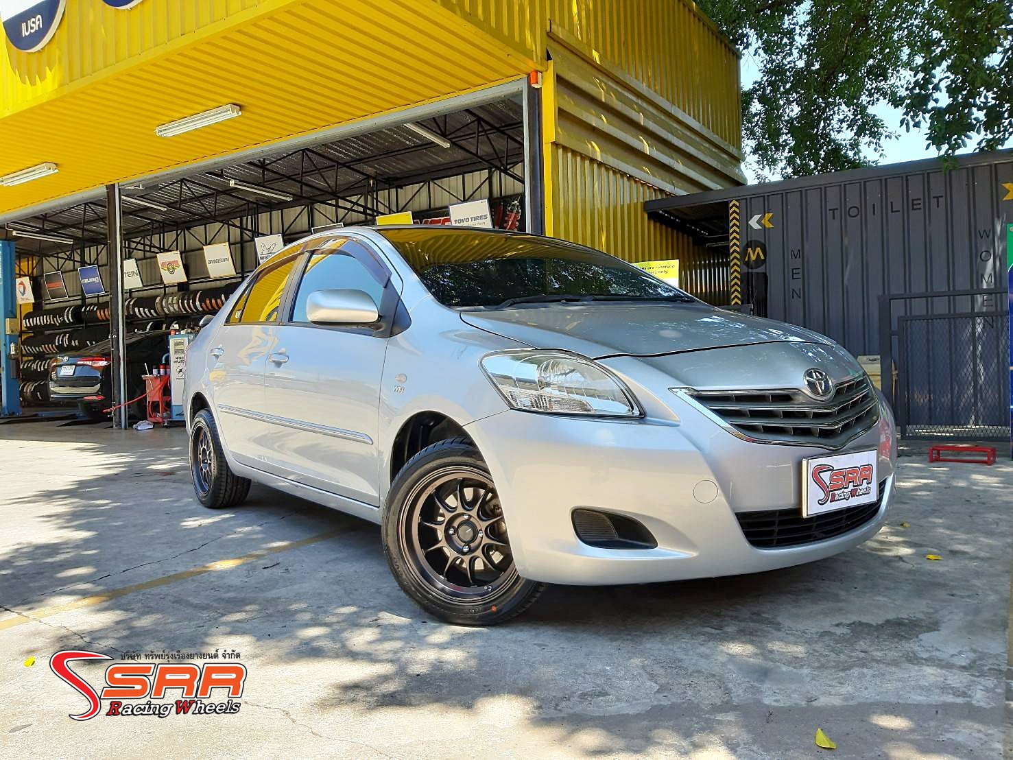 ENKEI TUNING SC55 ขอบ15 ET28 4x100 สีเทาตัวหนังสือแดง