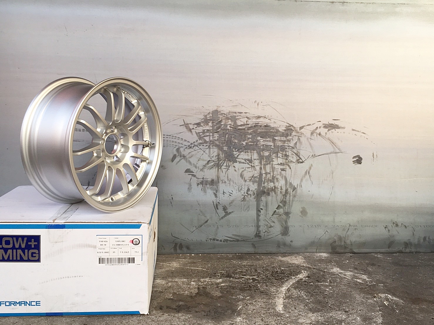 RE30 TMF-026 Flow Forming ขอบ15 สเปกใส่เก๋ง EcoCar สีซิลเวอร์