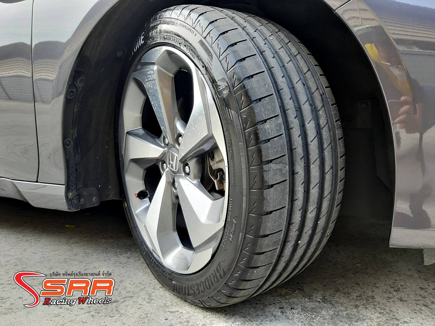BRIDGESTONE POTENZA S007A 235/45R18 ยางใหม่ปี2021 ราคาพิเศษ