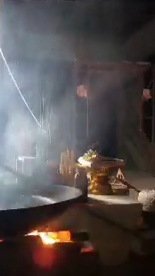 น้ำมันพรายเขมร 4 ตน หัวเชื้อ อาจารย์เขมร