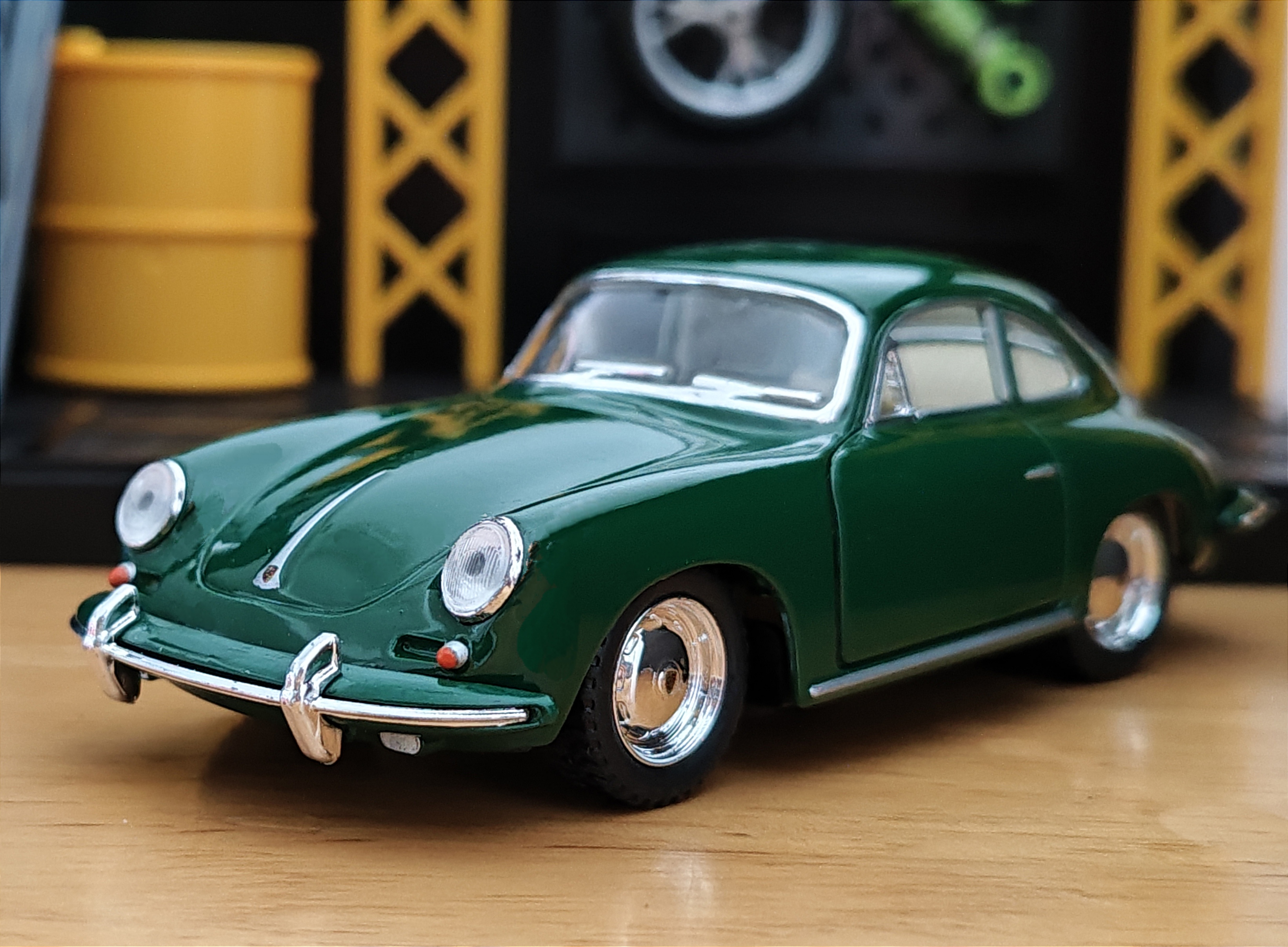 Porsche 356 B Carrera 2 โมเดลรถเหล็ก (ปลีก-ส่ง)