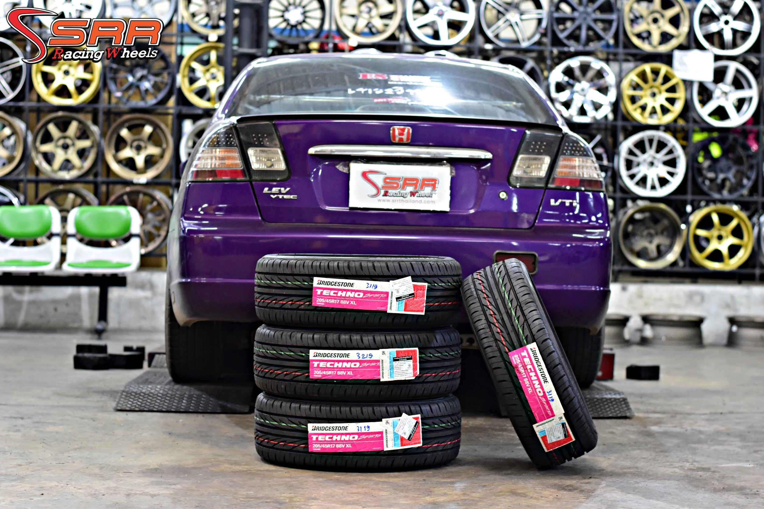 BRIDGESTONE TECHNO SPORTS 205/45R17 ยางใหม่ปี19 ราคาพิเศษ