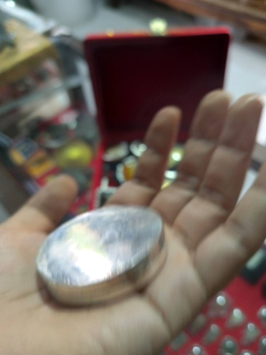 ตลับเงินปากผีรวมอาถรรพ์ อาจารย์เสือ สำนักคนเลี้ยงผี