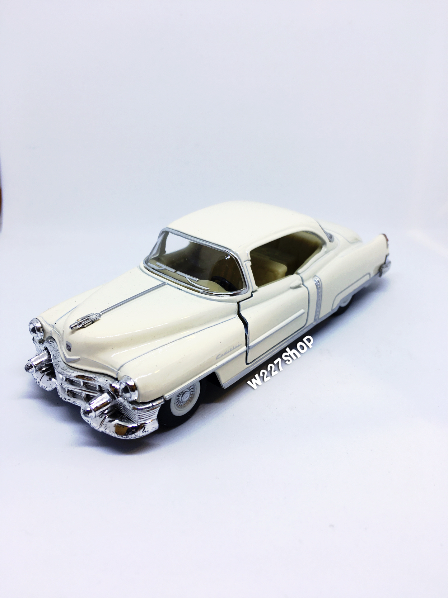 1953 Cadillac Series 62 Coupe Scale 1:43 โมเดลรถเหล็ก (ปลีก-ส่ง)