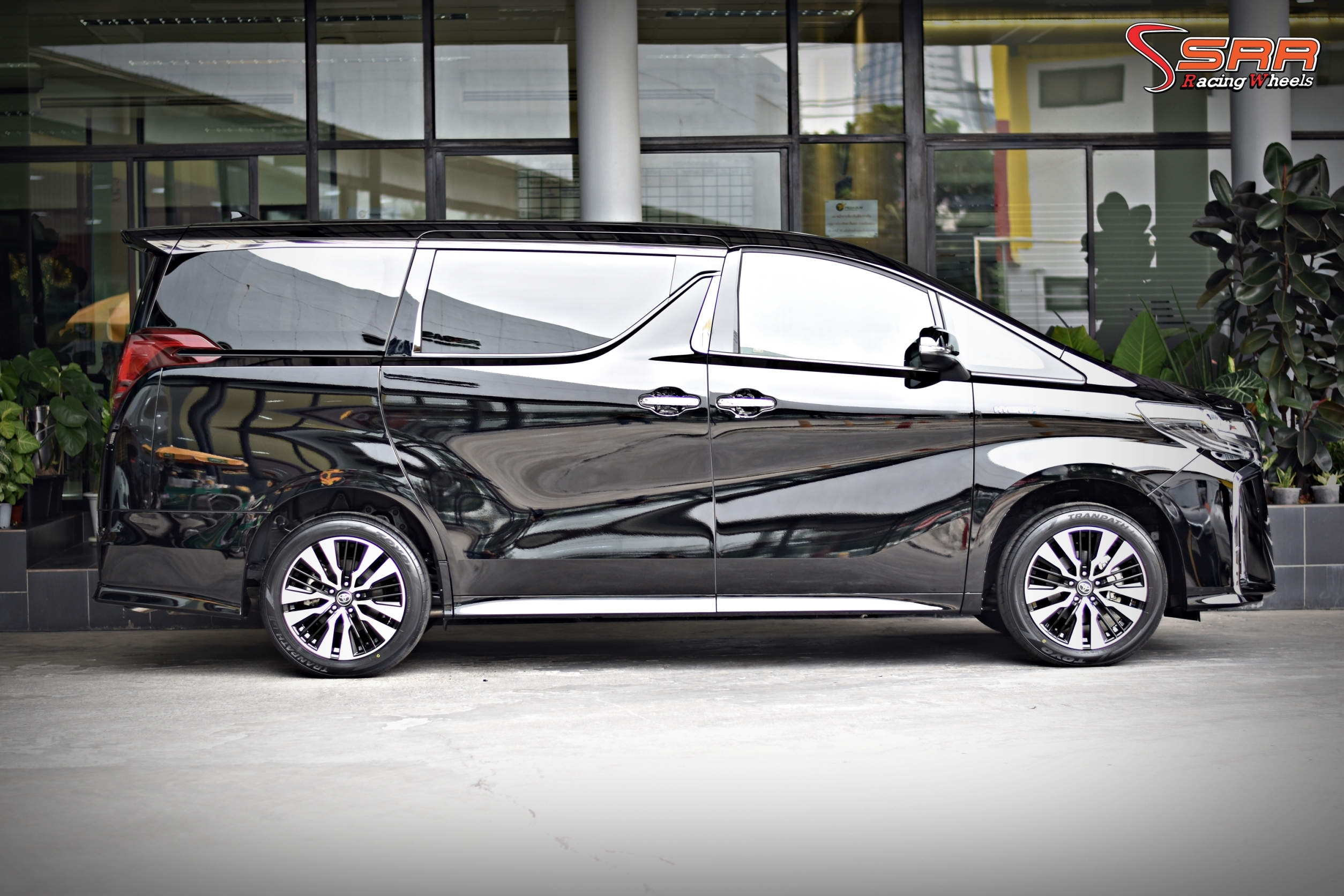 ล้อแม็กซ์ สำหรับใส่รถ TOYOTA ALPHARD , VELLFIRE , CAMRY ขอบ18 นิ้ว