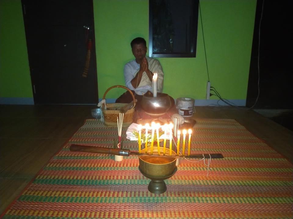 ตะกรุดตั้งตัวรุ่นสองดอกครู อาจารย์เขมร FL