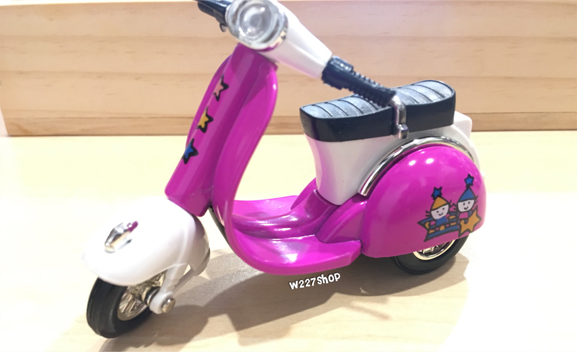 โมเดลรถเหล็ก รถเวสป้า ลายการ์ตูน (ปลีก-ส่ง)