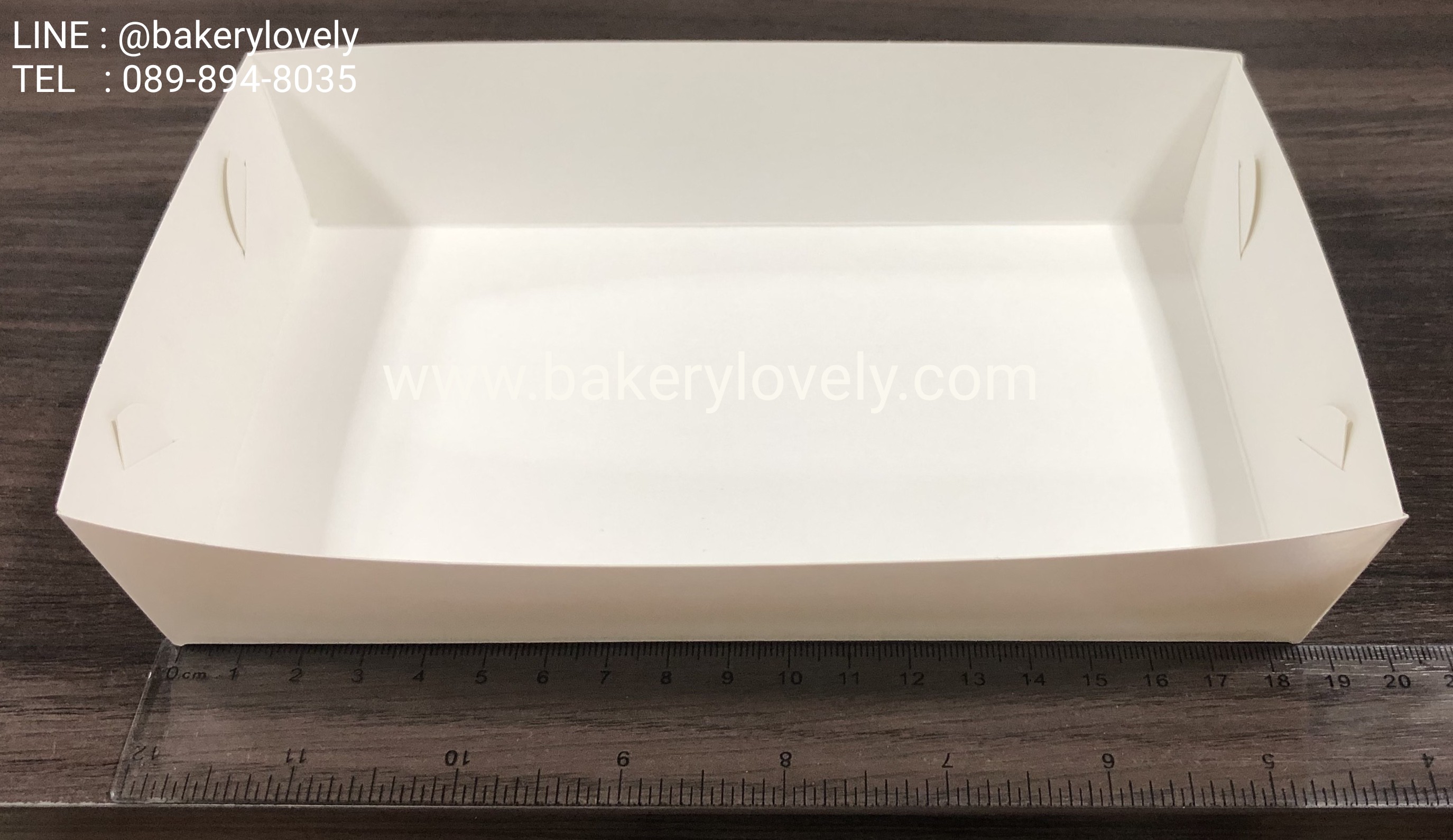 ถาดกระดาษ สีขาว 11x18.5x4 cm ขอบเรียบ ( เคลือบ1ด้าน )