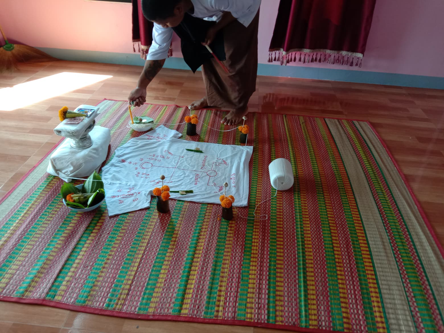 พิธีหนังสือเดินทางผี (เรียกผัวเรียกเมียกลับ) อาจารย์เขมร