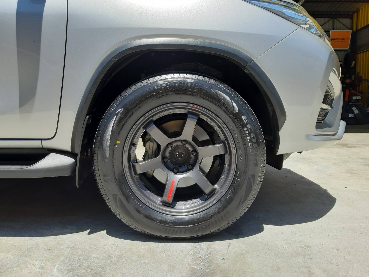 BRIDGESTONE ECOPIA H/L001 265/60R18 ยางใหม่ปี21 ราคาพิเศษ