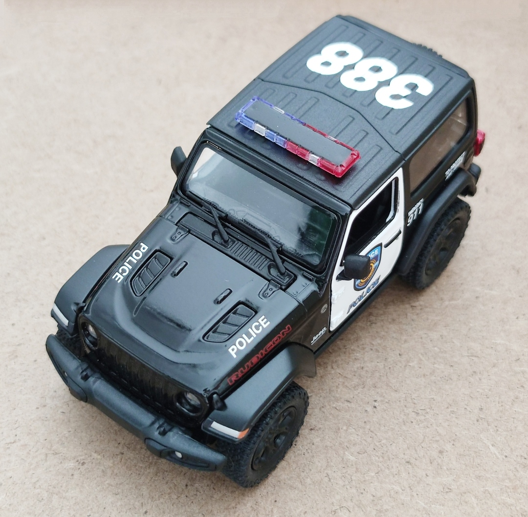 โมเดลรถเหล็ก รถตำรวจ (ปลีก-ส่ง)