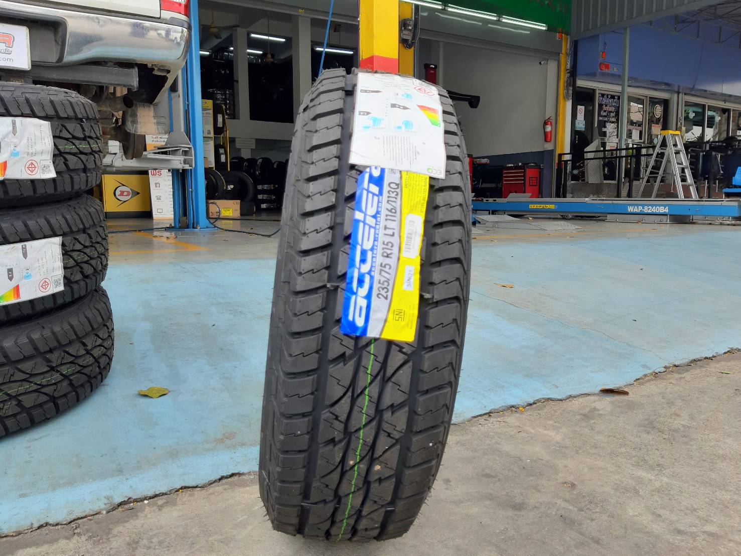 ACCELERA OMIKRON A/T 235/75R15 ยางปี2020 ราคาพิเศษ