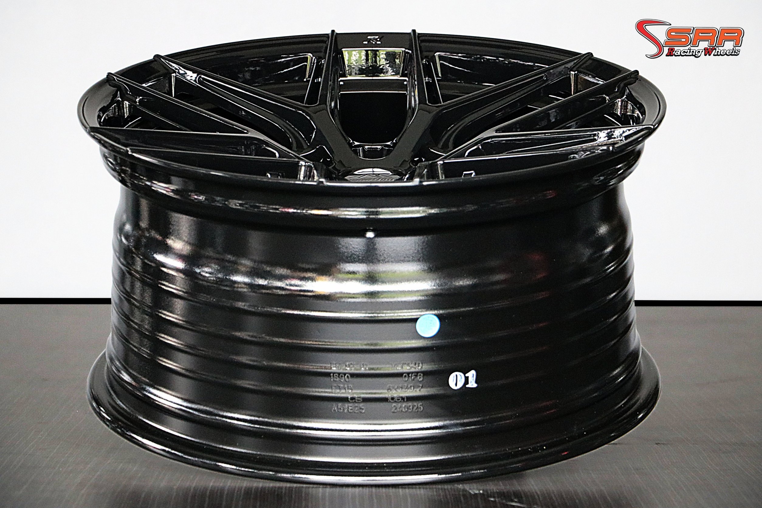 EMOTION R VS2 ขอบ18 6x139.7 ET15 BK ราคาพิเศษ