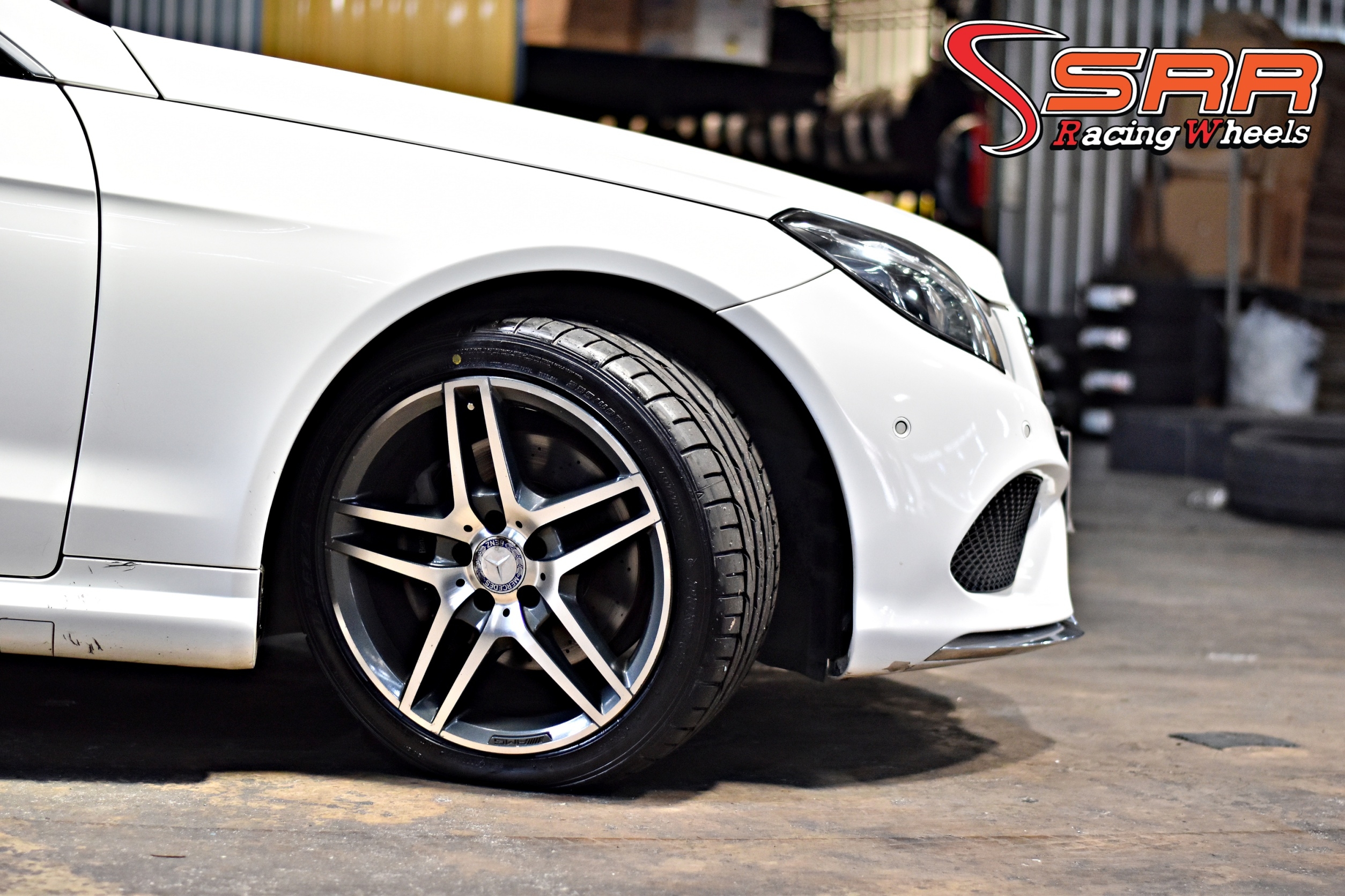 DUNLOP DZ102 255/35R18 ยางปี19 ลดราคาพิเศษ