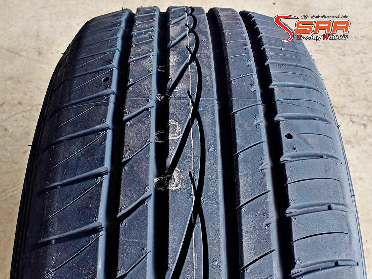 FALKEN ZE912 265/60R18 ยางปี19 ลดราคาพิเศษ