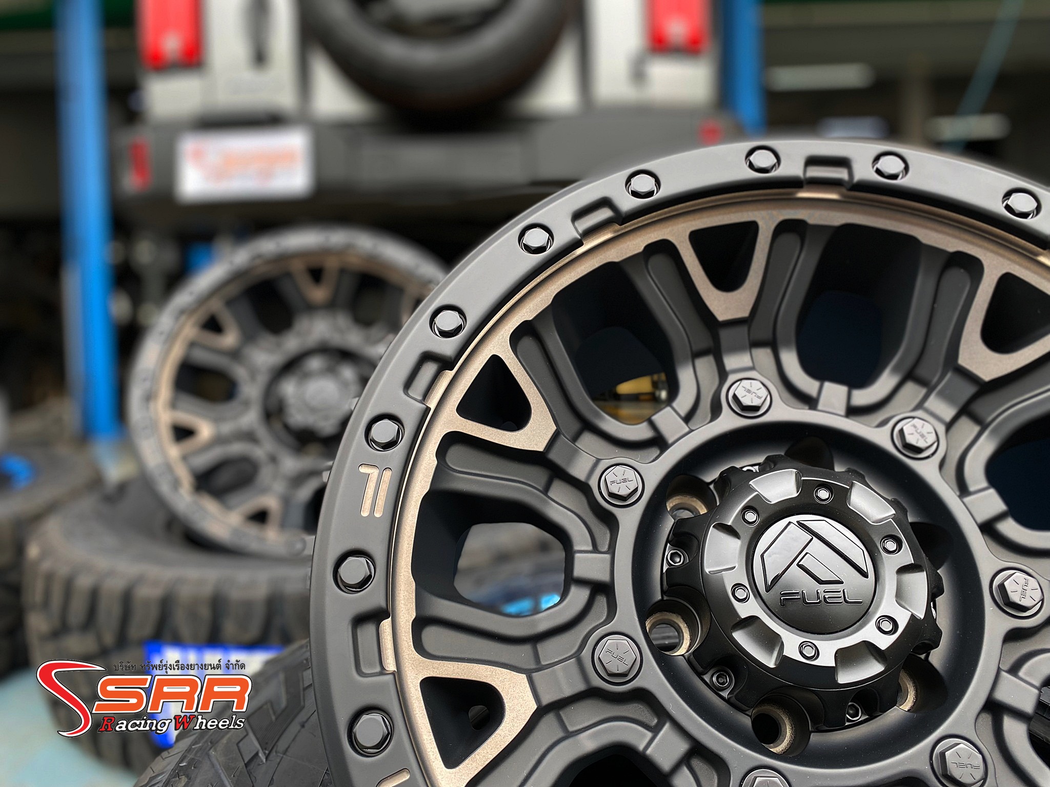 FUEL TRACTION ขอบ17 6x139.7 ET1 MATTE BLACK / DDT ราคาพิเศษ
