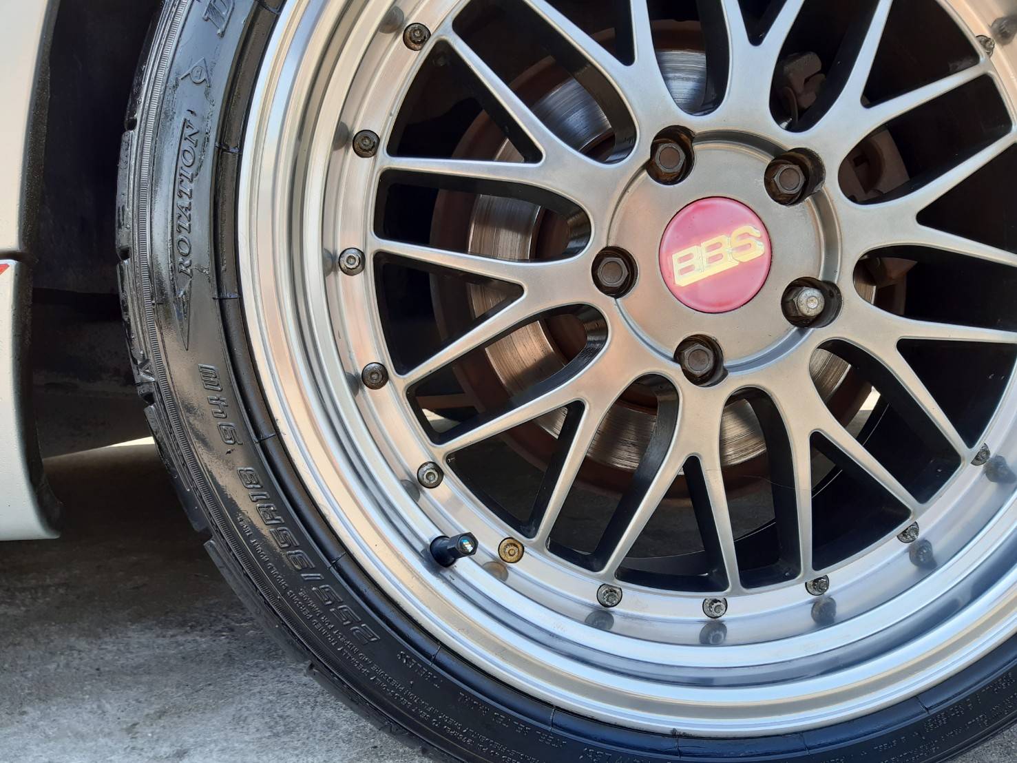 DUNLOP DZ102 255/35R18 ยางปี19 ลดราคาพิเศษ