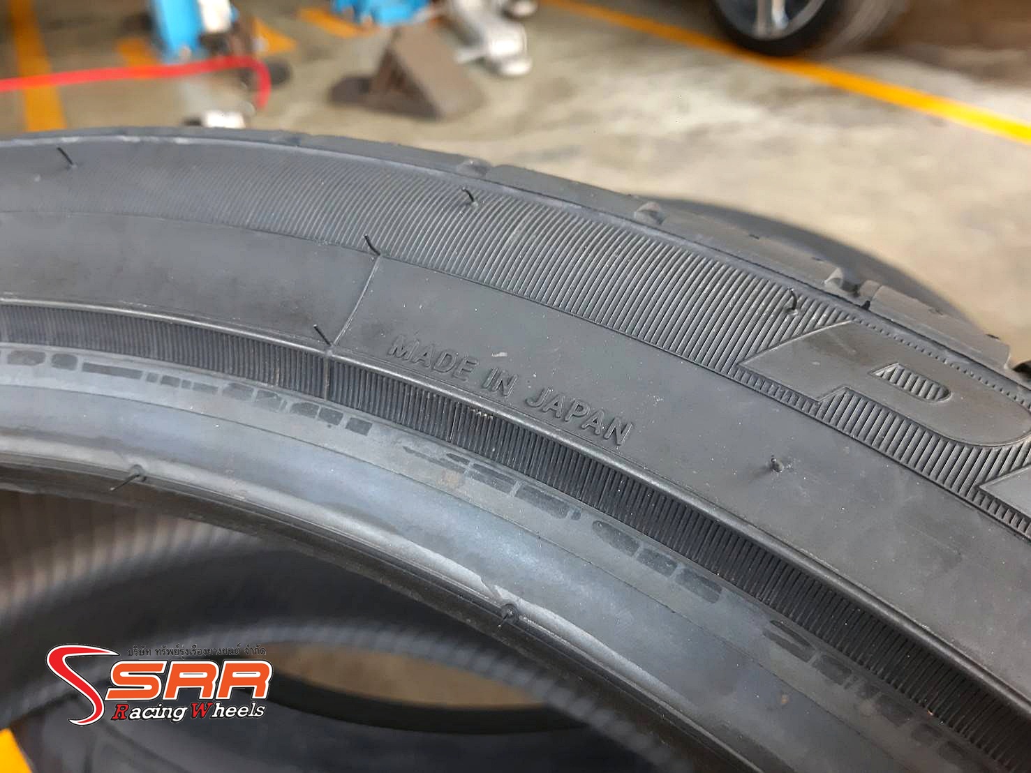 TOYO PROXES SPORT SUV 285/35R21 ยางใหม่ปี2021 ราคาพิเศษ