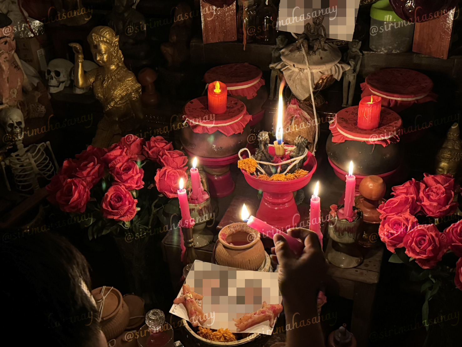 พิธีหอมดอกฮัก อาจารย์เสก สำนักสักยันต์ป๋ารมีเศรษฐีเรือนคำ