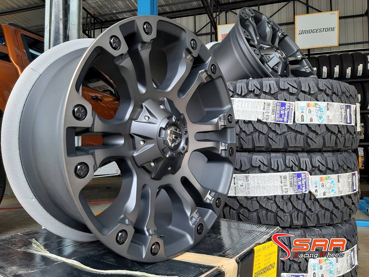 FUEL VAPOR 20x9 6x135/6x139.7 ET+20 MATTE BLACK MACHINED/TINT CLEAR