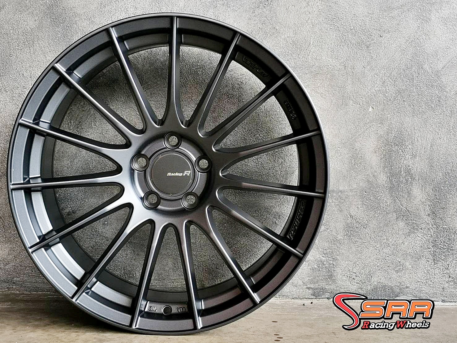ENKEI RS05RR ขอบ18 5H107 ET38 DMGM ราคาพิเศษ สำหรับใส่รถVOLVO