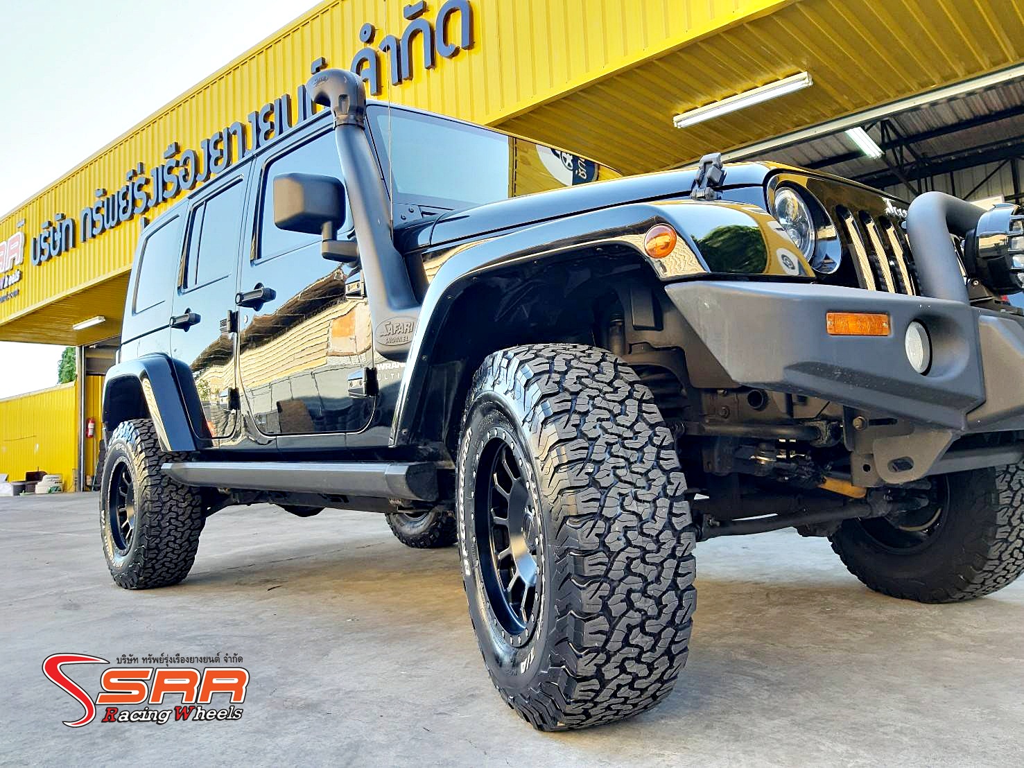 BFGoodrich All Terrain T/A KO2 285/70R17 ยางใหม่ U.S.A. ปี2022