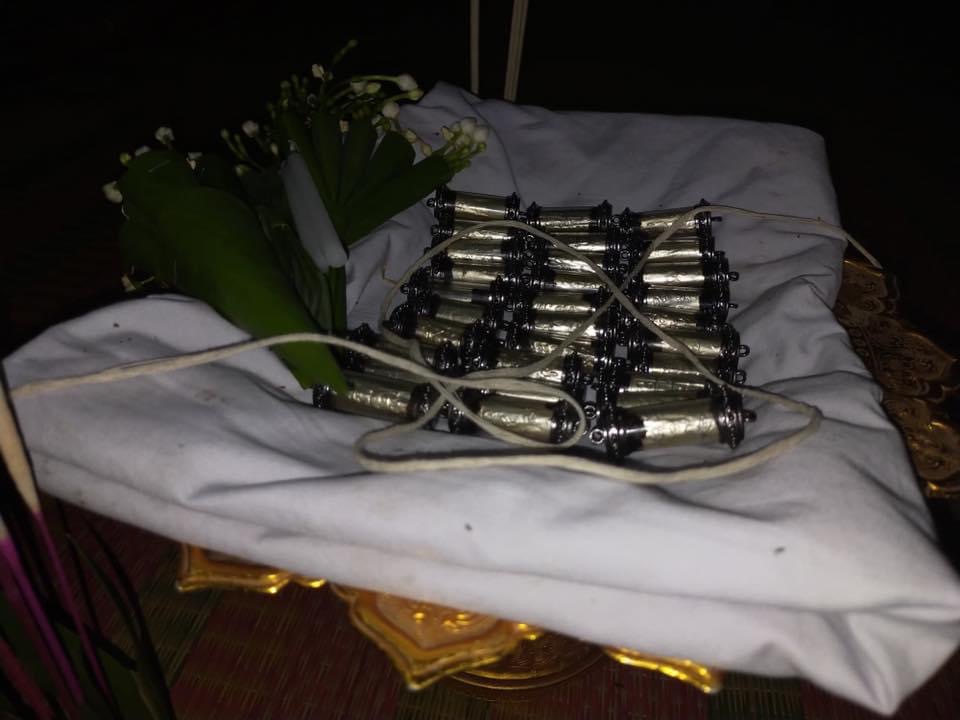 ตะกรุดตั้งตัวรุ่นสองดอกครู อาจารย์เขมร FL