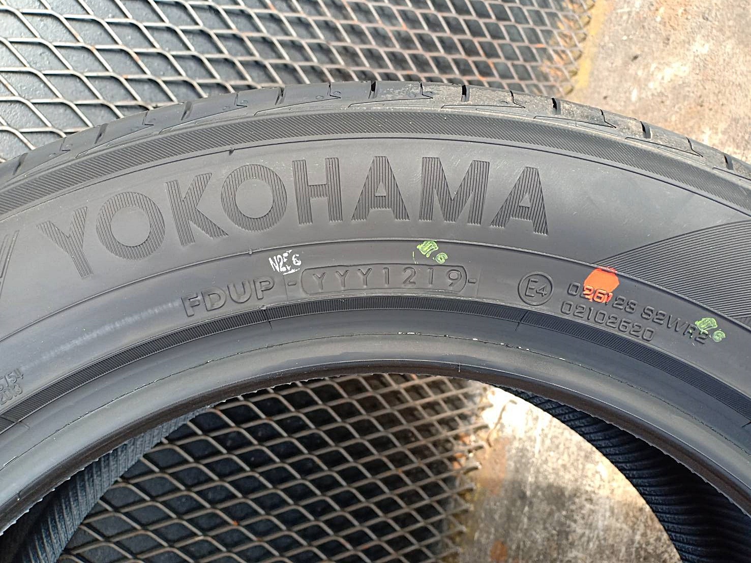 YOKOHAMA ADVAN dB V552 225/55R17 ยางญี่ปุ่น ปี19