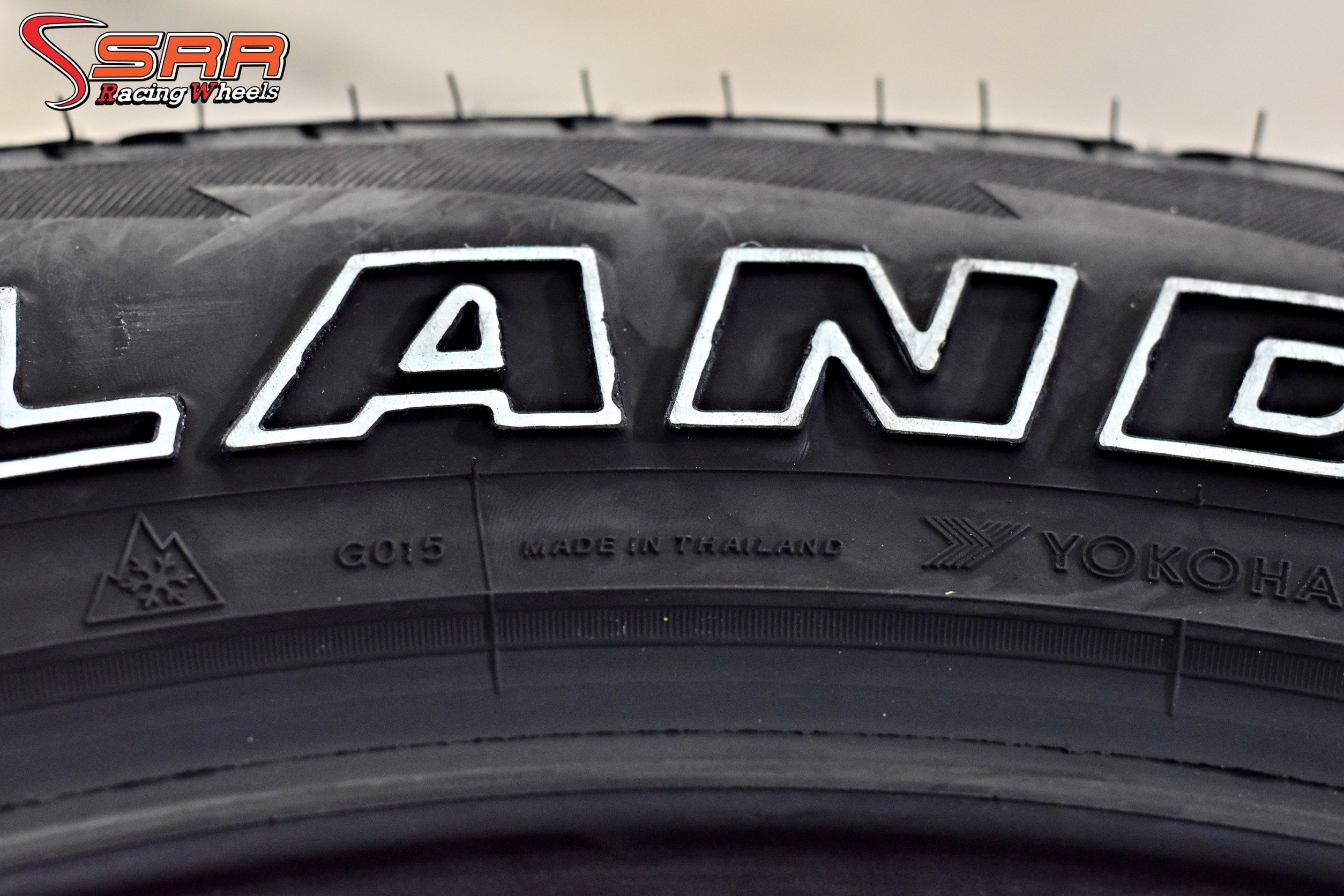 YOKOHAMA GEOLANDAR A/T G015 265/65R17 ยางใหม่ปี19 ราคาพิเศษ