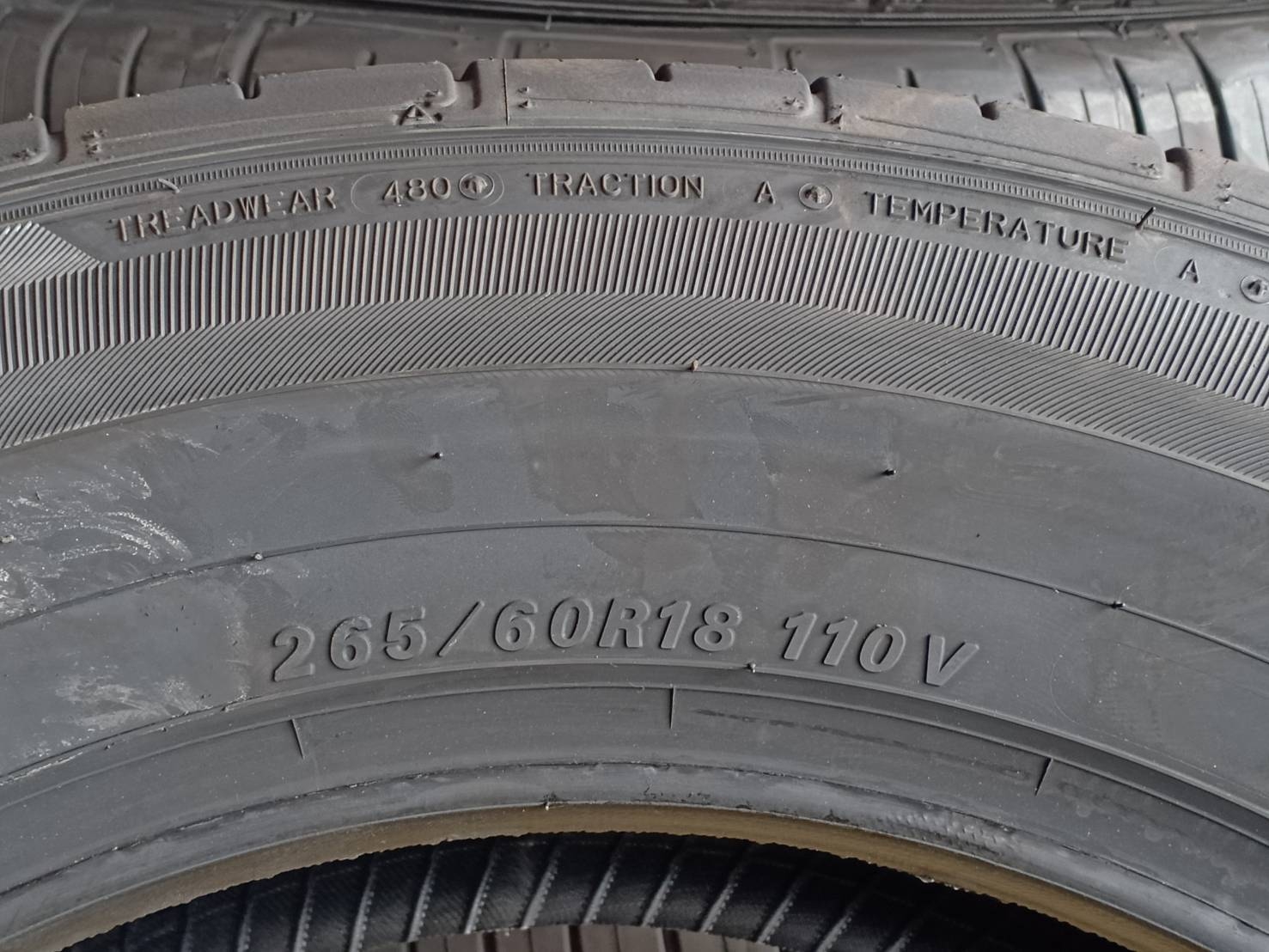 FALKEN ZE912 265/60R18 ยางปี19 ลดราคาพิเศษ