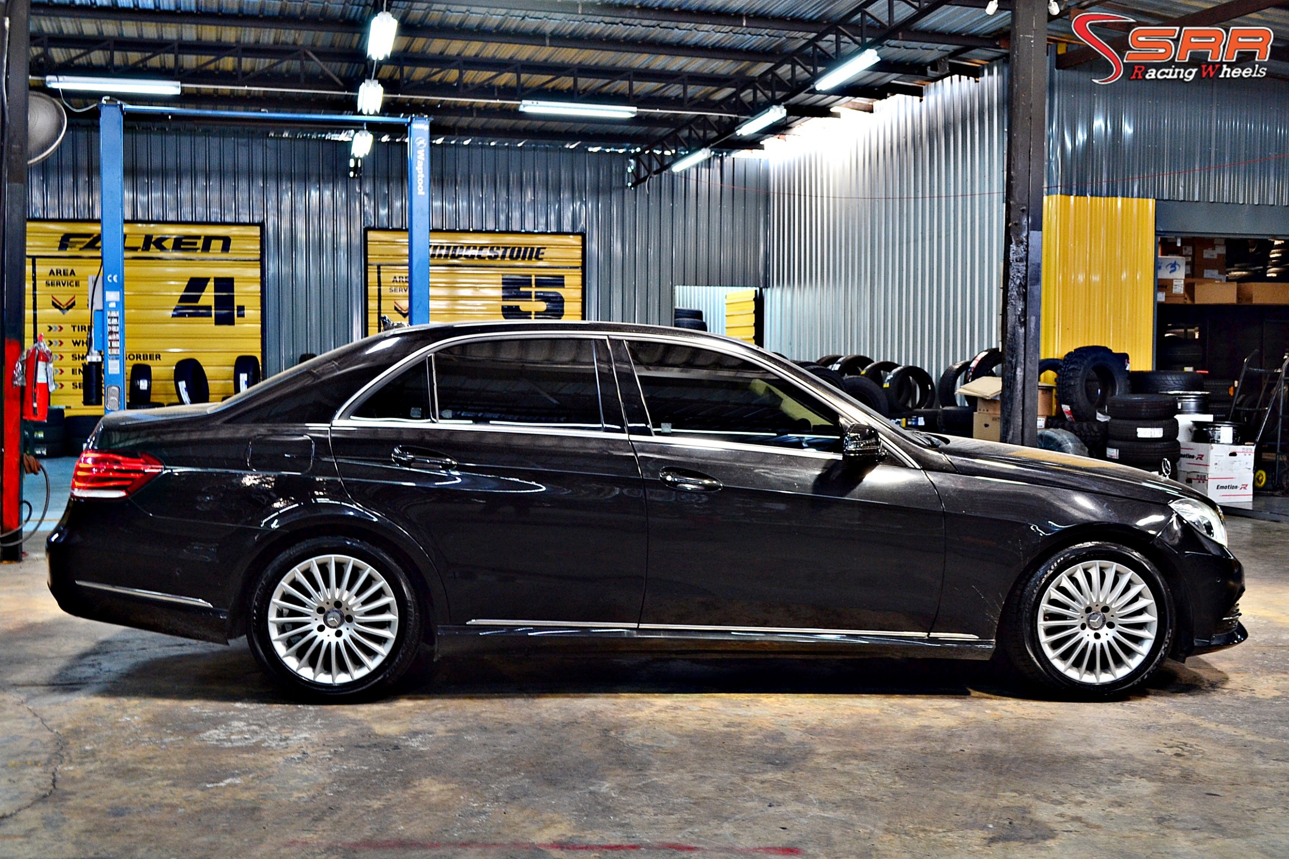 BRIDGESTONE POTENZA RE050 RFT 245/45R17