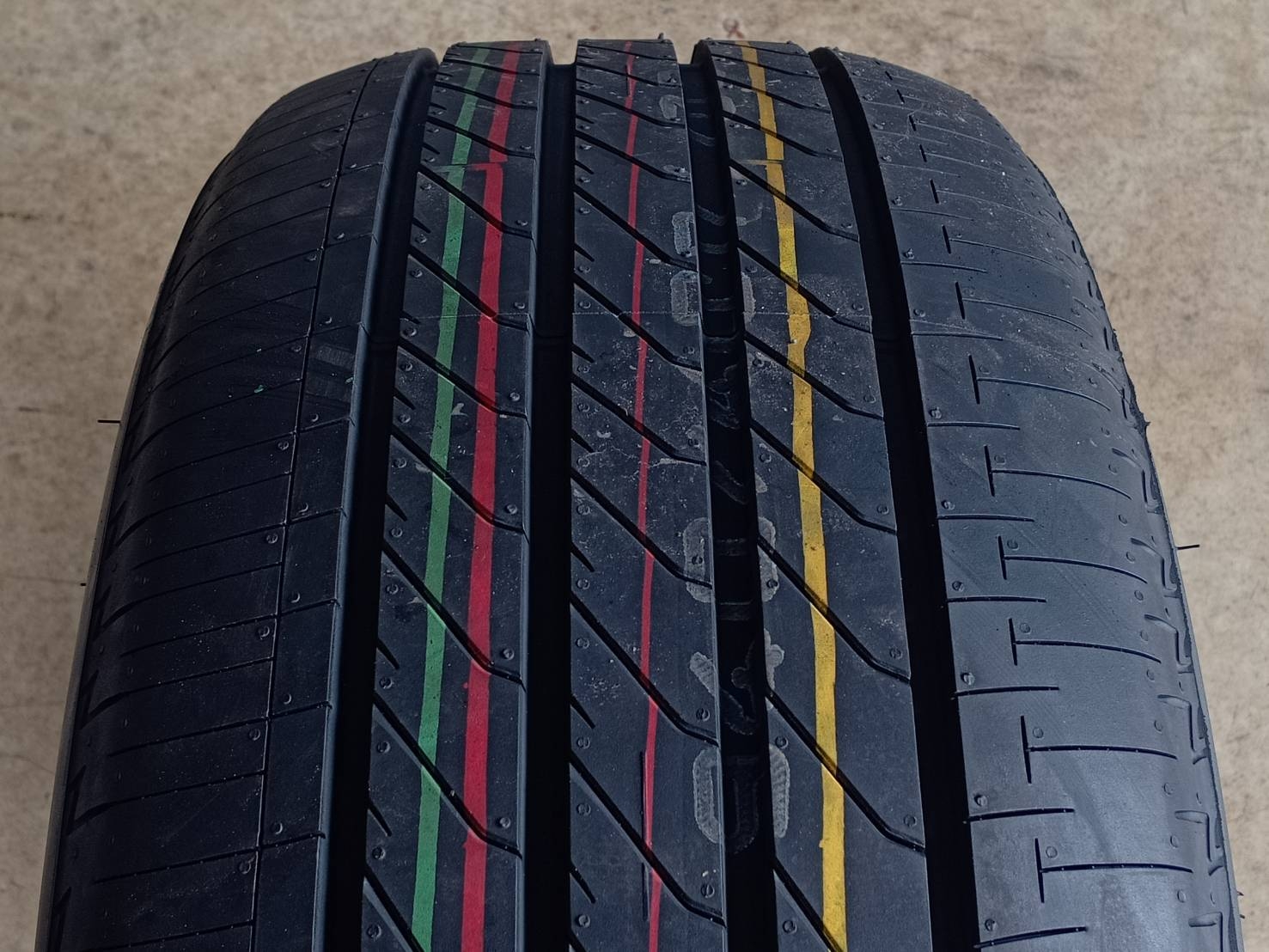 BRIDGESTONE TURANZA T005A 235/45R18 ยางใหม่ปี2020 ลดราคาพิเศษ