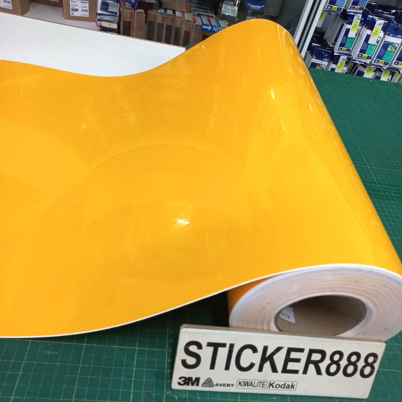 สติ๊กเกอร์โกดัก สีเหลือง 902 ขนาด 53 cm x 50 M KODAK Photo Sticker